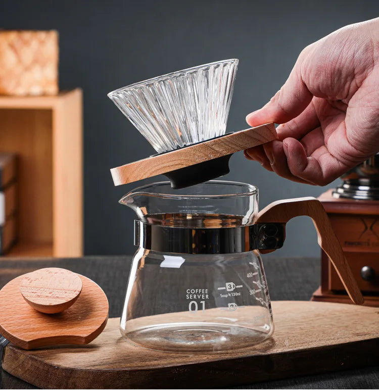 Heat Resistant Glass Hand Drip Coffee Pot Coffee Server with Wood Handle